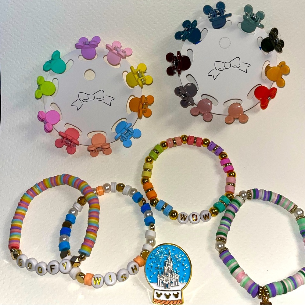 Friendship bracelets! Disney, Harry Potter, Christmas, etc. & Disney hair clips